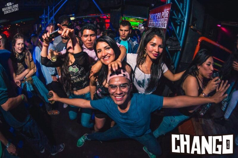 cusco-pub-crawl-with-3-bars-and-nightclub-entry