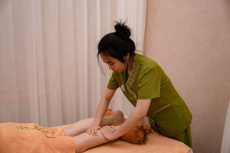 da-nang-90mins-special-massage-in-rora-spa-free-pick-up