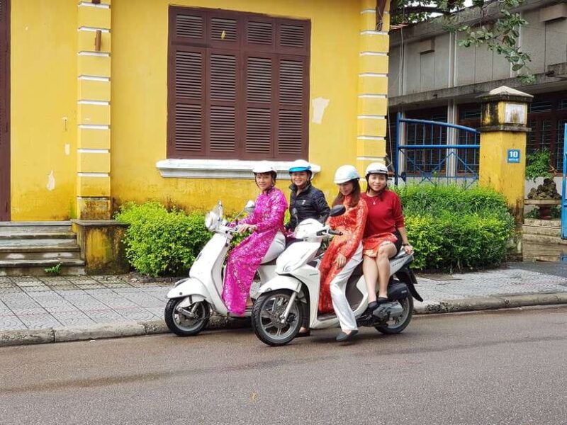 da-nang-con-market-and-seafood-street-experience