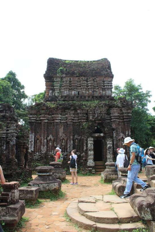 da-nang-half-day-journey-to-my-son-sanctuary