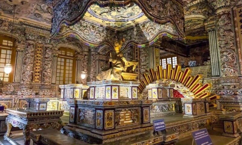 da-nang-hue-imperial-city-and-hai-van-pass-small-group-tour