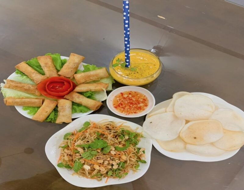 da-nang-traditional-cooking-class-and-pho-with-local-girl