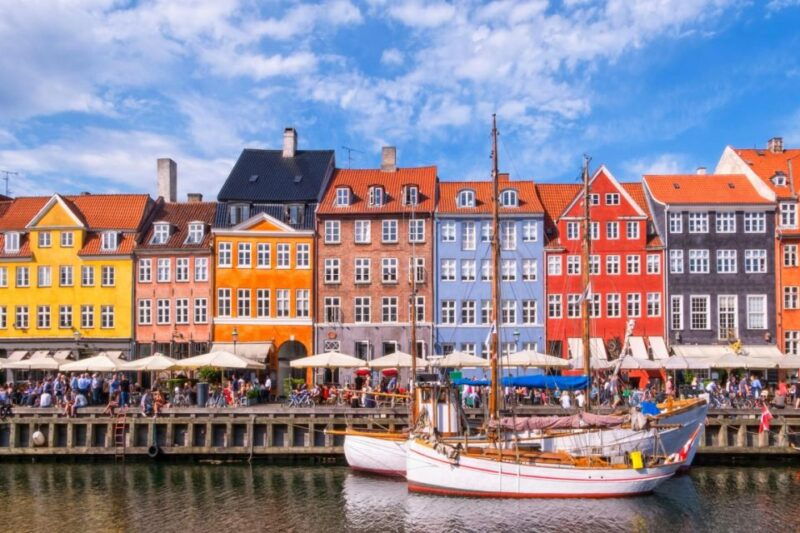 danish-beer-tasting-tour-of-copenhagen-nyhavn-pubs