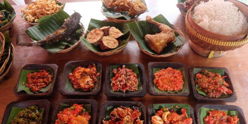 denpasar-night-street-food-walking-tour