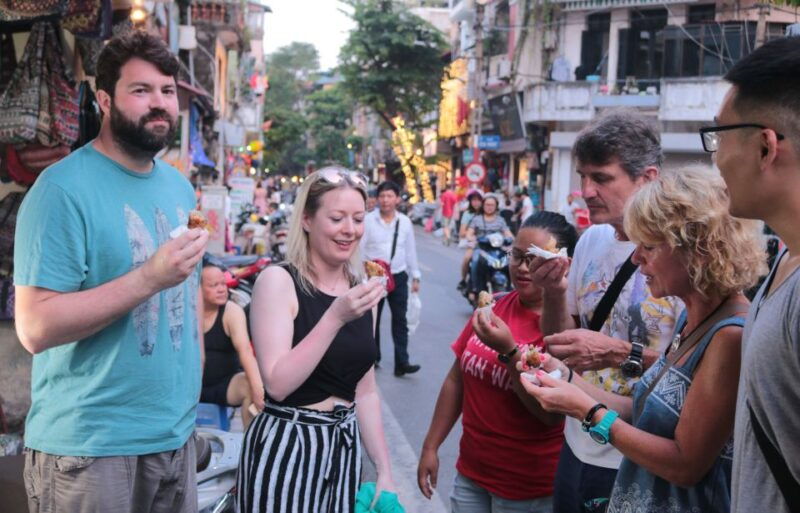 discover-hanois-street-food-by-night-mini-class-coffee