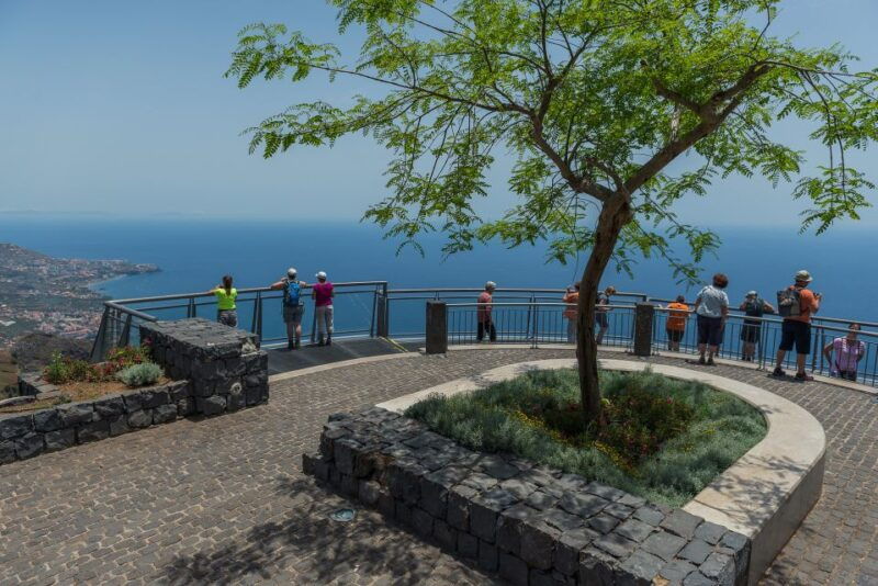 discover-madeira-full-day-tour-to-porto-moniz
