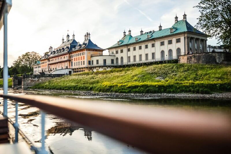 dresden-elbe-river-cruise-to-pillnitz-castle