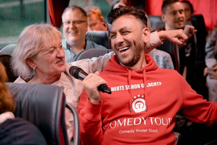 dusseldorf-1-5-hour-comedy-bus-tour