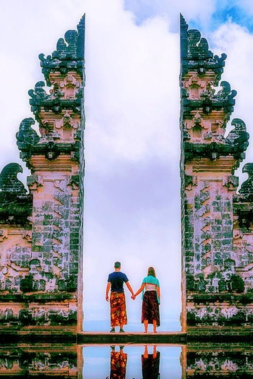 east-bali-tour-besakih-temple-lempuyang-gate-tirta-gangga