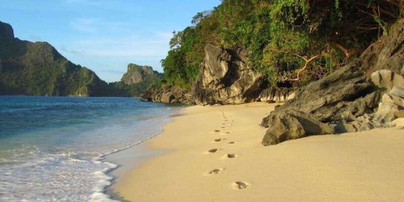 el-nido-hidden-beaches-and-lagoons-boat-hopping-tour-d