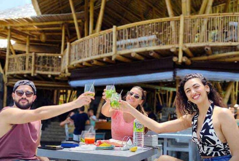 ella-ravana-pool-club-dip-dine2-free-cocktailszipline