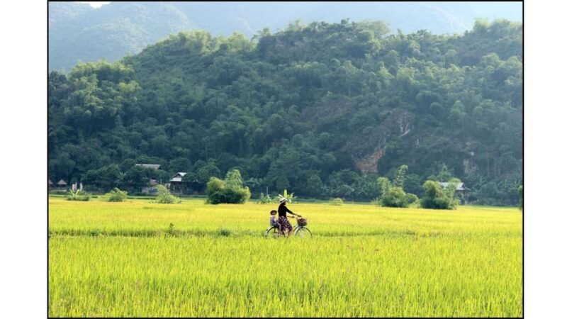 explore-ecotourism-in-private-mai-chau-with-biking-tour