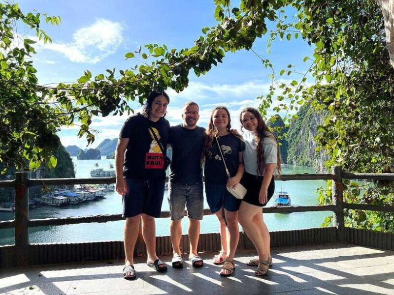 explore-halong-bay-on-the-best-day-cruise-with-kayak-lunch