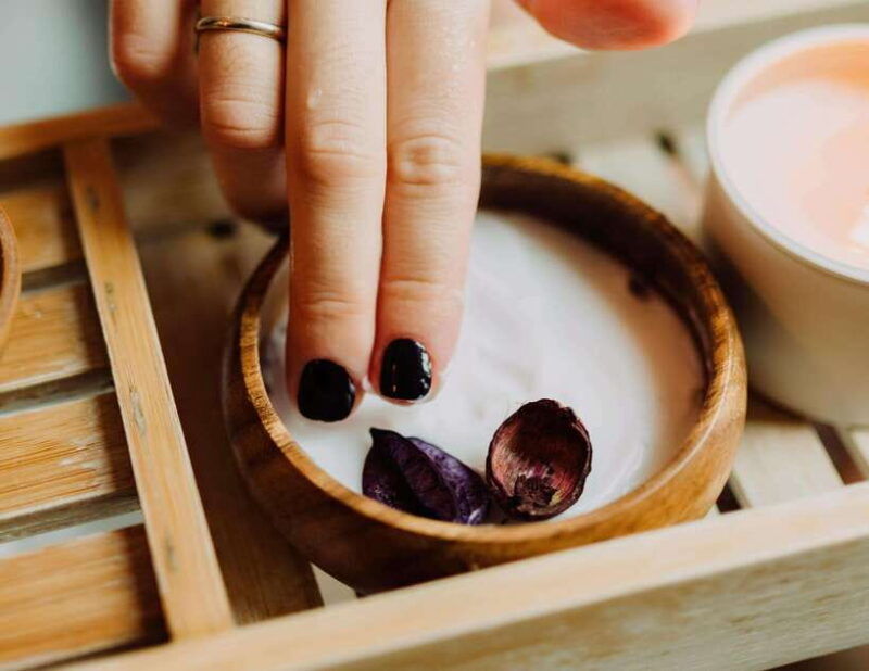 facial-treatments-with-villa-hotel-and-home-services
