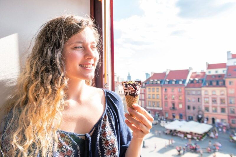 family-tour-of-warsaw-old-town-with-fun-activities-for-kids