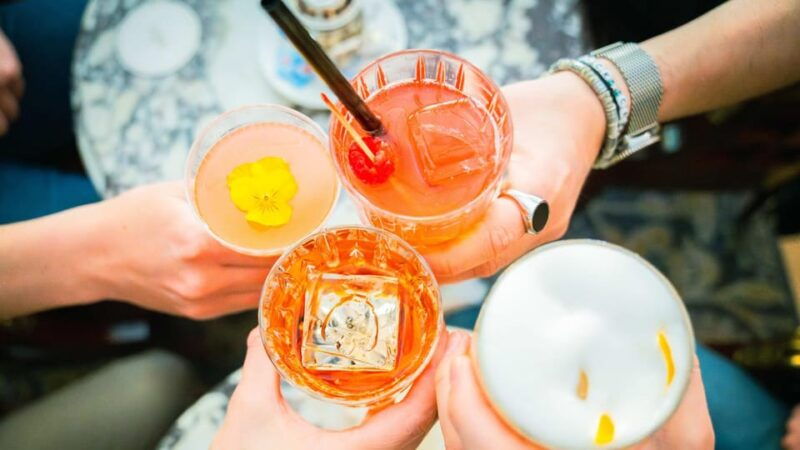 food-tour-with-rooftop-bar-visit-in-helsinki