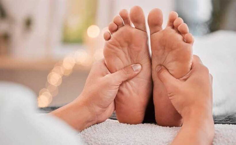 foot-massage-mobile-massage-at-your-hotel-in-bali