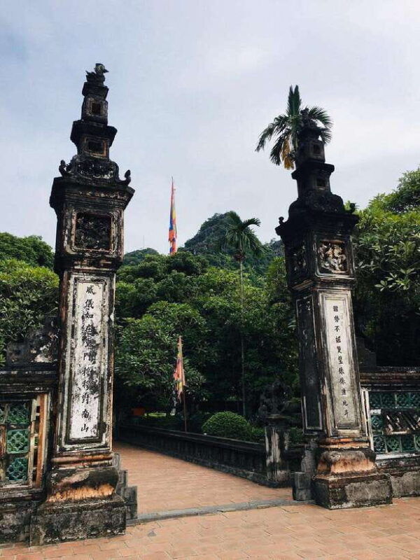 friendly-travel-ninh-binh-hoa-lu-tam-coc-full-service