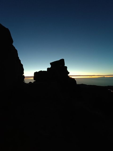 from-0-to-1818-meters-to-pico-do-arieiro-sunrise