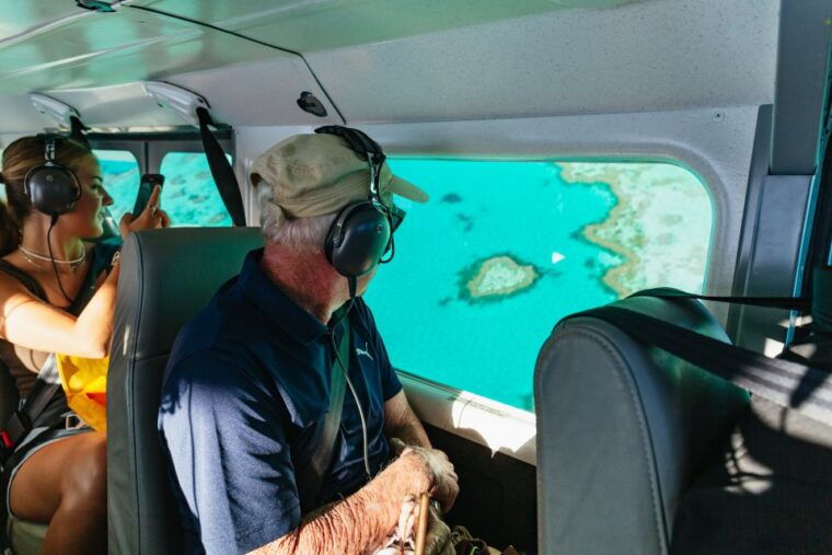 from-airlie-beach-whitsundays-scenic-flight-with-pickup