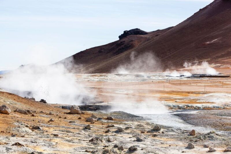 from-akureyri-diamond-circle-guided-day-trip-with-lunch