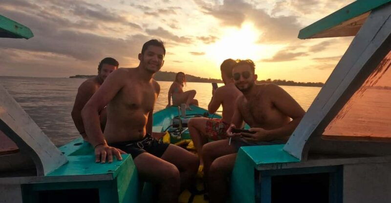 from-gili-trawangan-small-group-sunset-snorkeling-tour