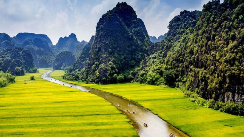 from-ha-noi-hoa-lu-tam-coc-trang-an