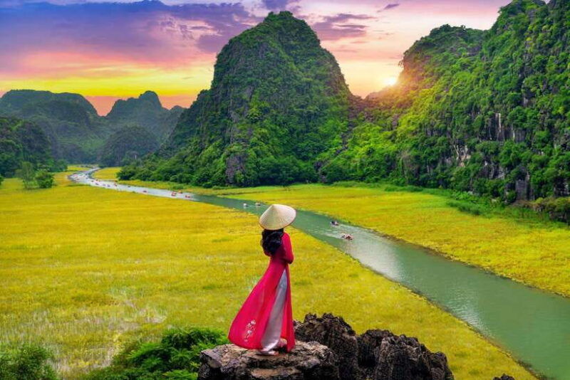 from-hanoi-5-day-sapa-ninh-binh-ha-long-bay-cruise