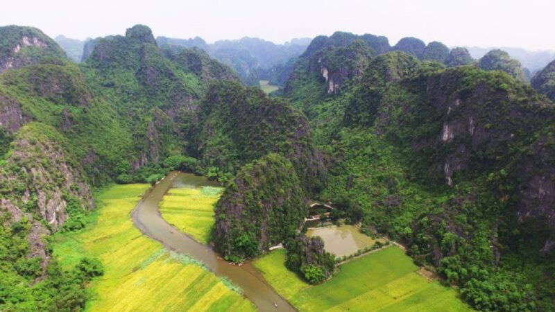 from-hanoi-ninh-binh-hoa-lu-trang-an-mua-cave-buffet-lunch