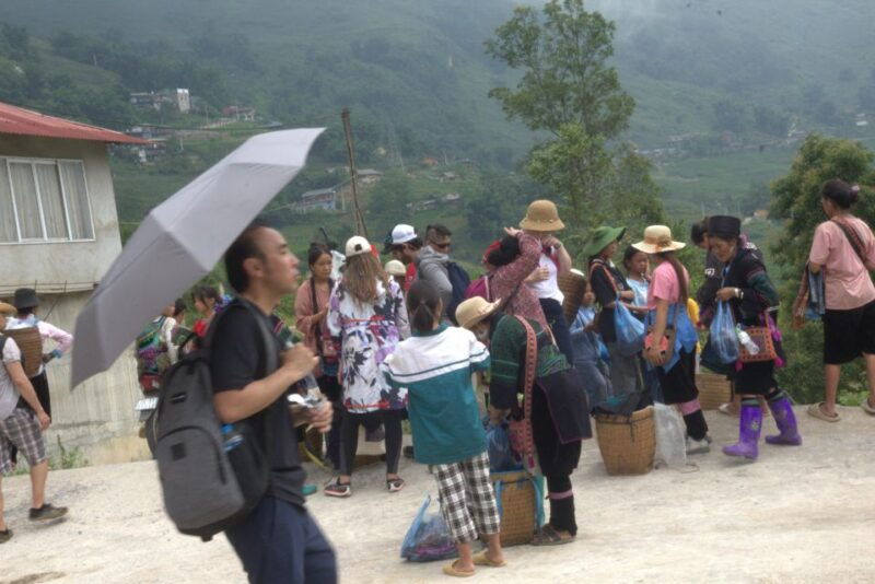 from-hanoi-sapa-2-days-1-night-trekking-with-local-people