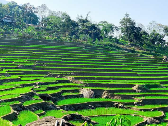 from-hanoi-to-pu-luong-2-day-trip-in-ethnic-villages-2