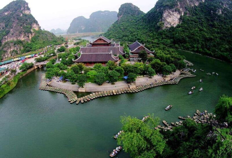from-hanoi-trang-an-bai-dinh-pagoda-full-day-trip