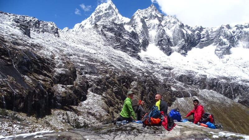 from-huaraz-lake-churup-trek-at-huascaran-national-park