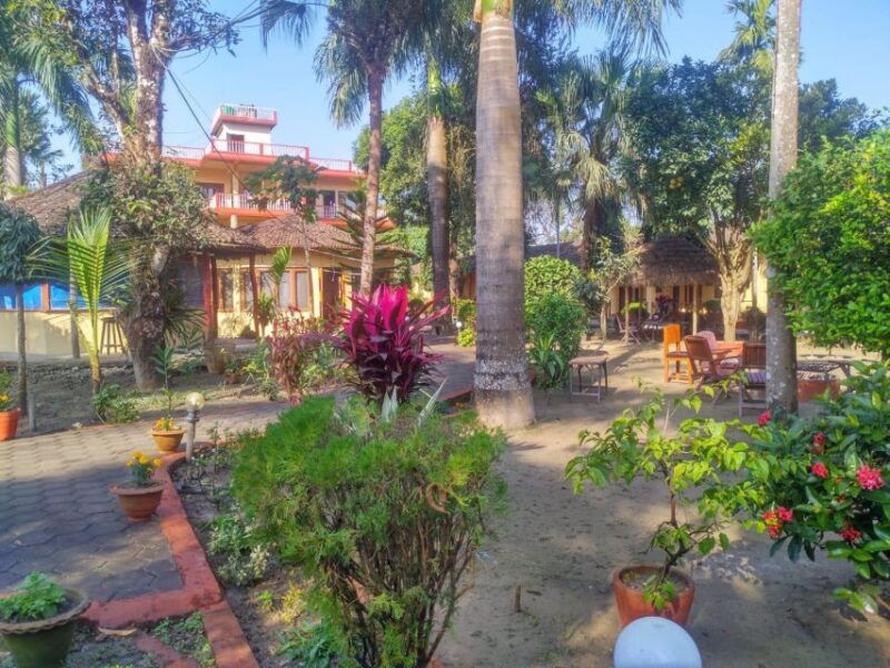 from-kathmandu-pokhara-3-day-all-inclusive-chitwan-safari