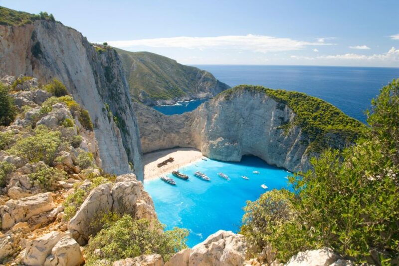 from-kefalonia-blue-cave-boat-cruise-shipwreck-photo-stop