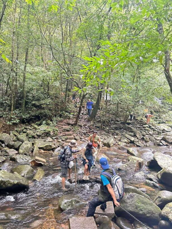 from-lang-co-beach-chan-may-port-bach-ma-trekking-tour