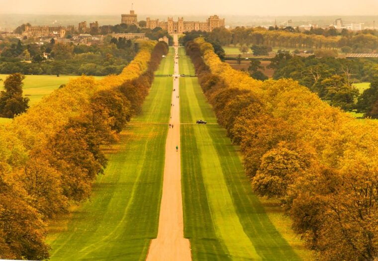 from-london-windsor-castle-stonehenge-private-day-trip