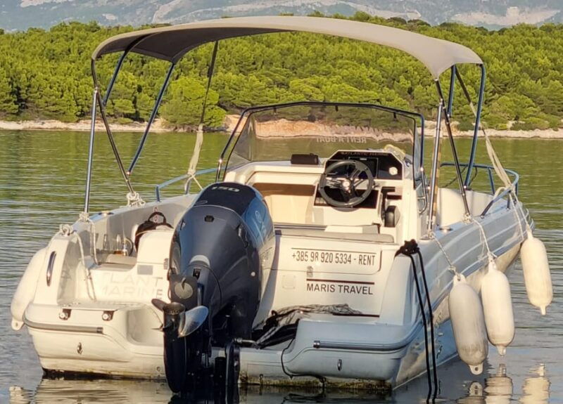 from-makarska-full-day-private-speed-boat-tour-3-islands