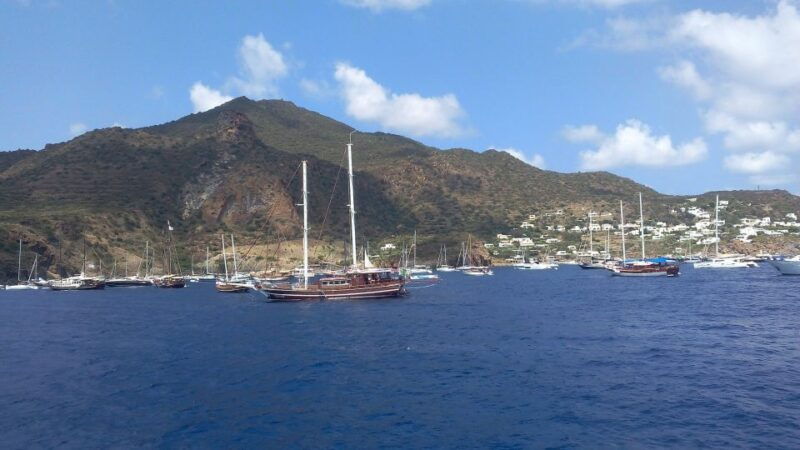 from-milazzo-panarea-stromboli-cruise-excursion