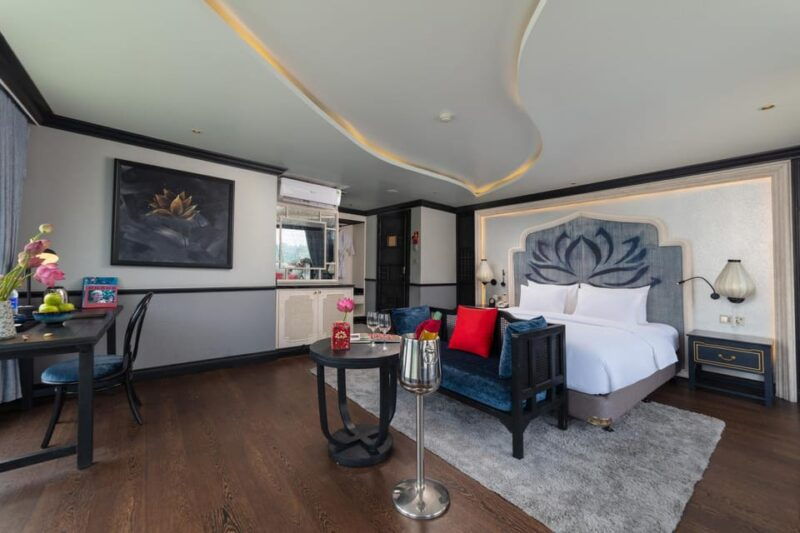 from-ninh-binh-2-days-lotus-luxury-cruise-lan-ha-bay