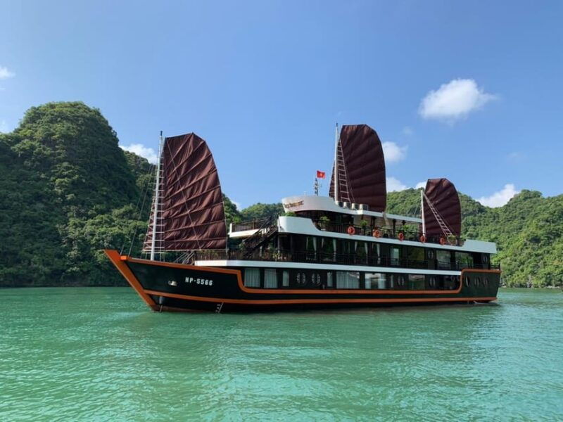 from-ninh-binh-2days-cozy-boutique-lan-ha-bay-cruise-bbq