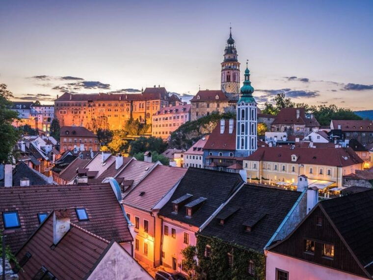 from-prague-to-the-fabulous-cesky-krumlovfullday-experience