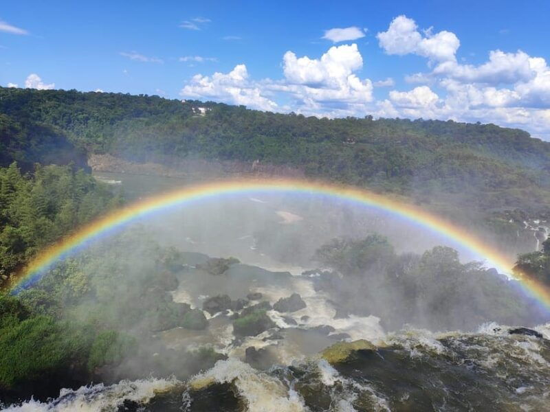 from-puerto-iguazu-iguazu-falls-guided-tour