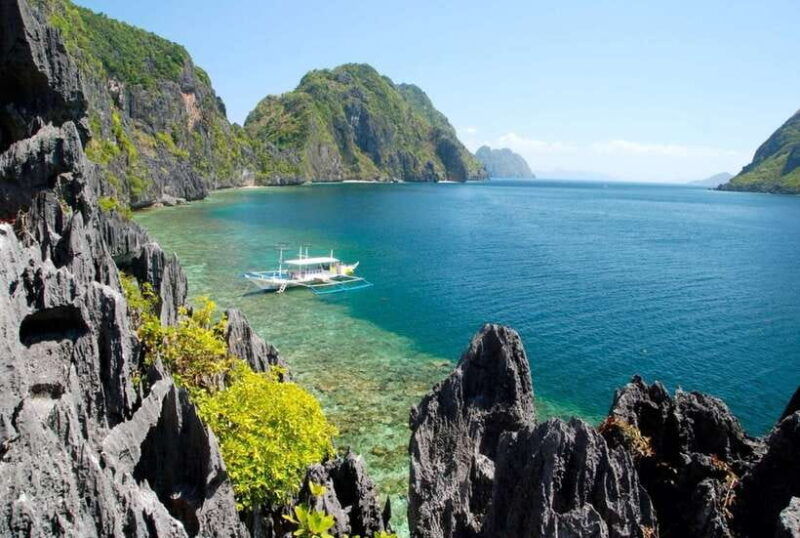 from-puerto-princesa-day-trip-to-el-nido-and-island-hopping