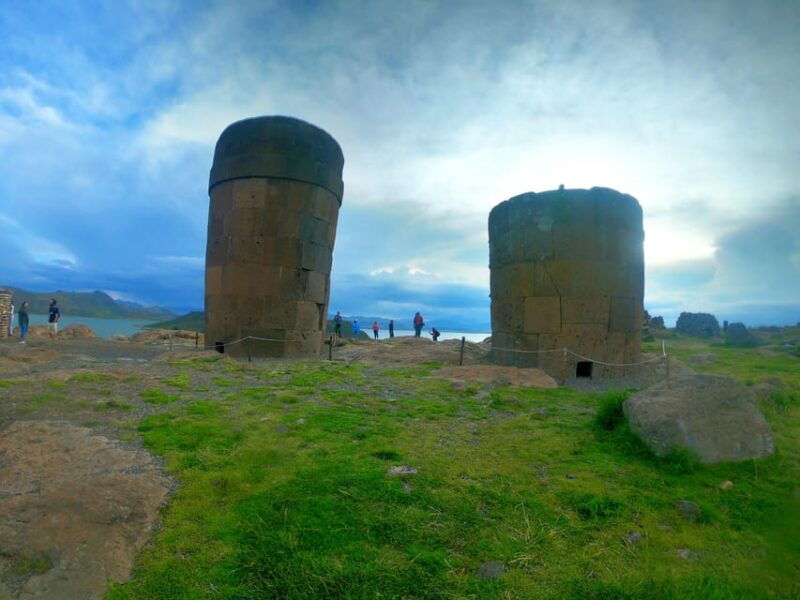from-puno-sillustani-inca-cemetery-half-day-tour