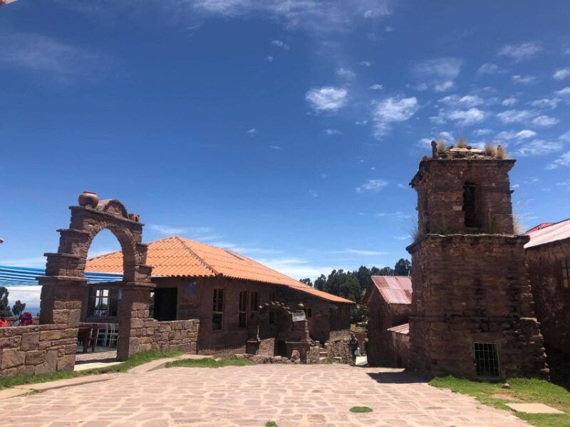from-puno-uros-islands-and-taquile-by-fast-boat-with-lunch