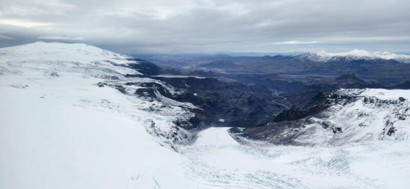 from-reykjavik-fire-and-ice-helicopter-tour-with-2-landings