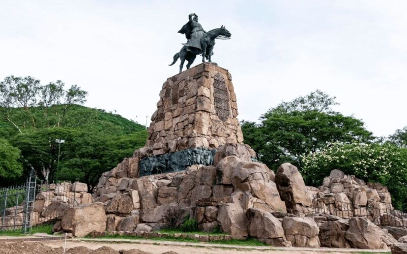 from-salta-city-tour-of-the-city-on-a-half-day-ride