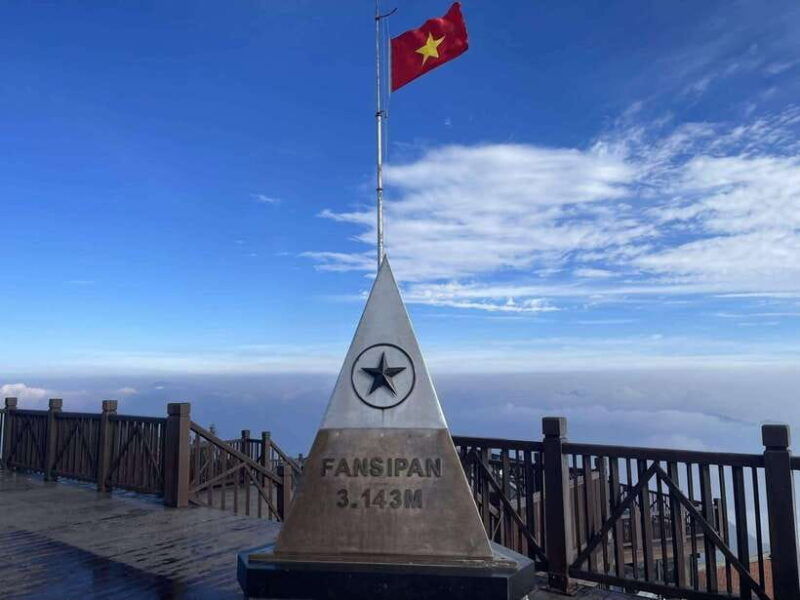 from-sapa-private-tour-to-fansipan-peak-with-scenic-views
