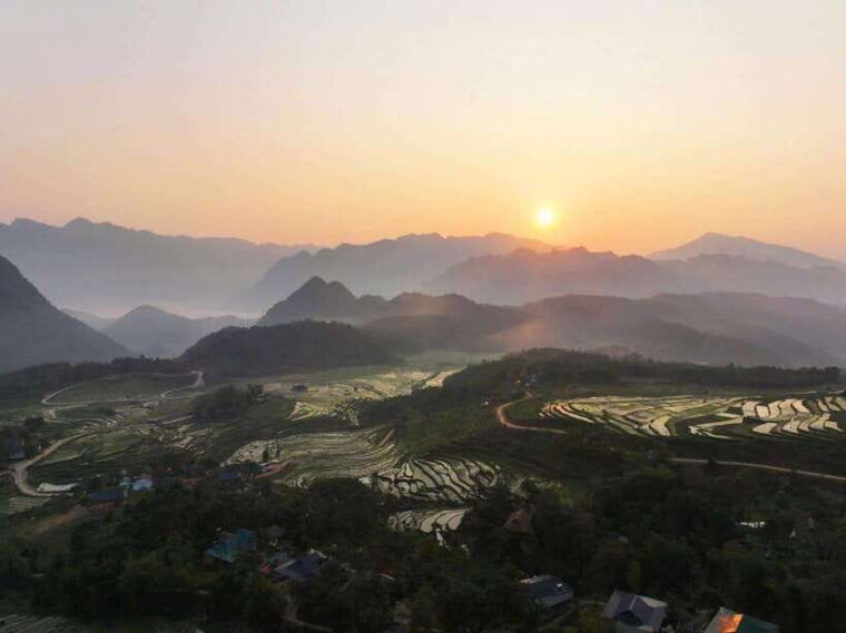 from-sapa-sapa-trekking-private-tour-with-female-guide